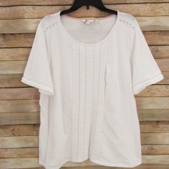 Boden Tops - Boden White Lacey Tee Top 18